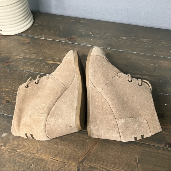 toms wedge booties Ankle Boots Desert Suede Beige Fall Boho Casual 6.5 - Picture 7 of 11